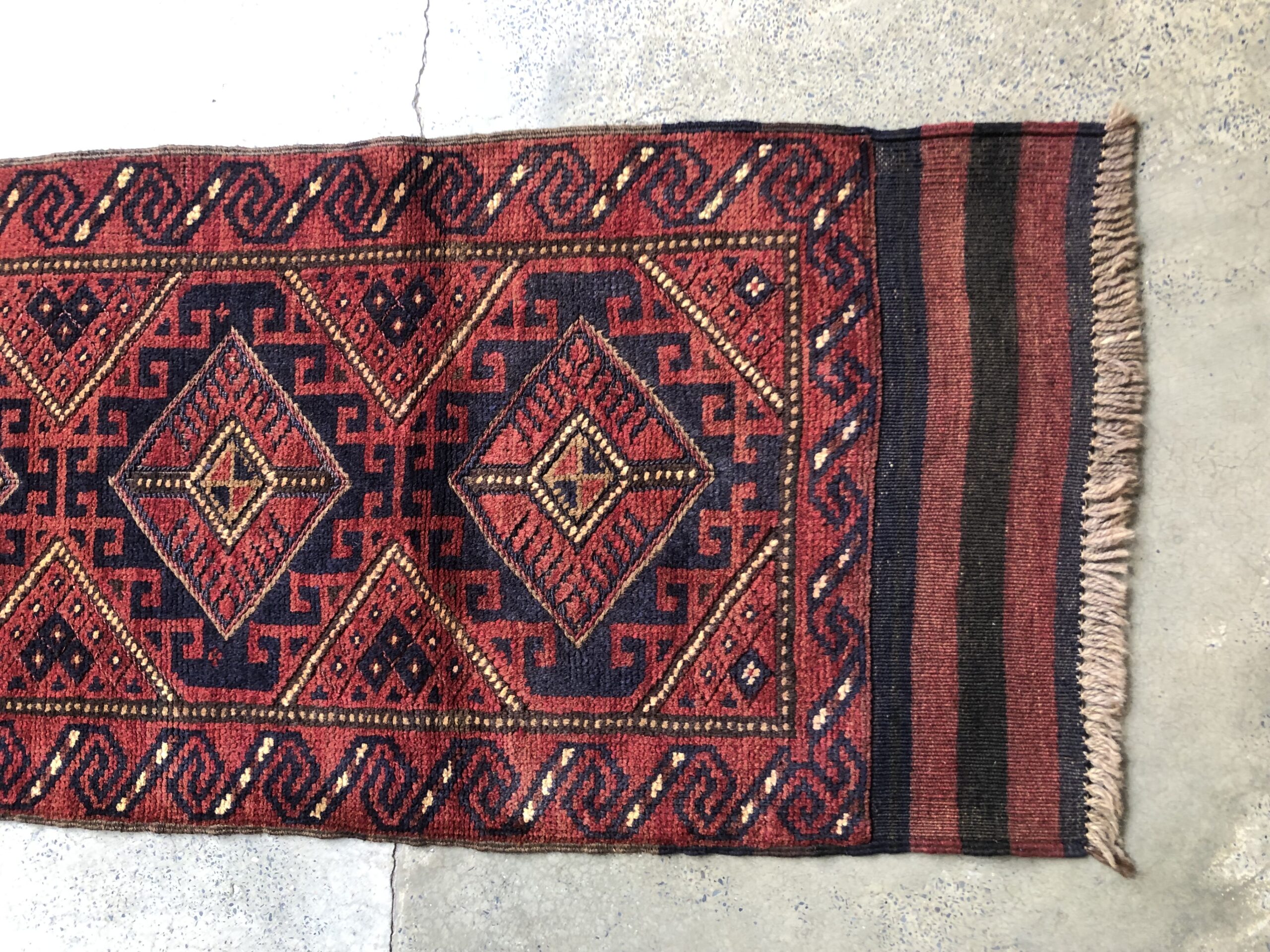 Hand Made Afghan war Rug, afghan ak47 and weapons war rugs Size 232 cm x 63 cm - Image 2