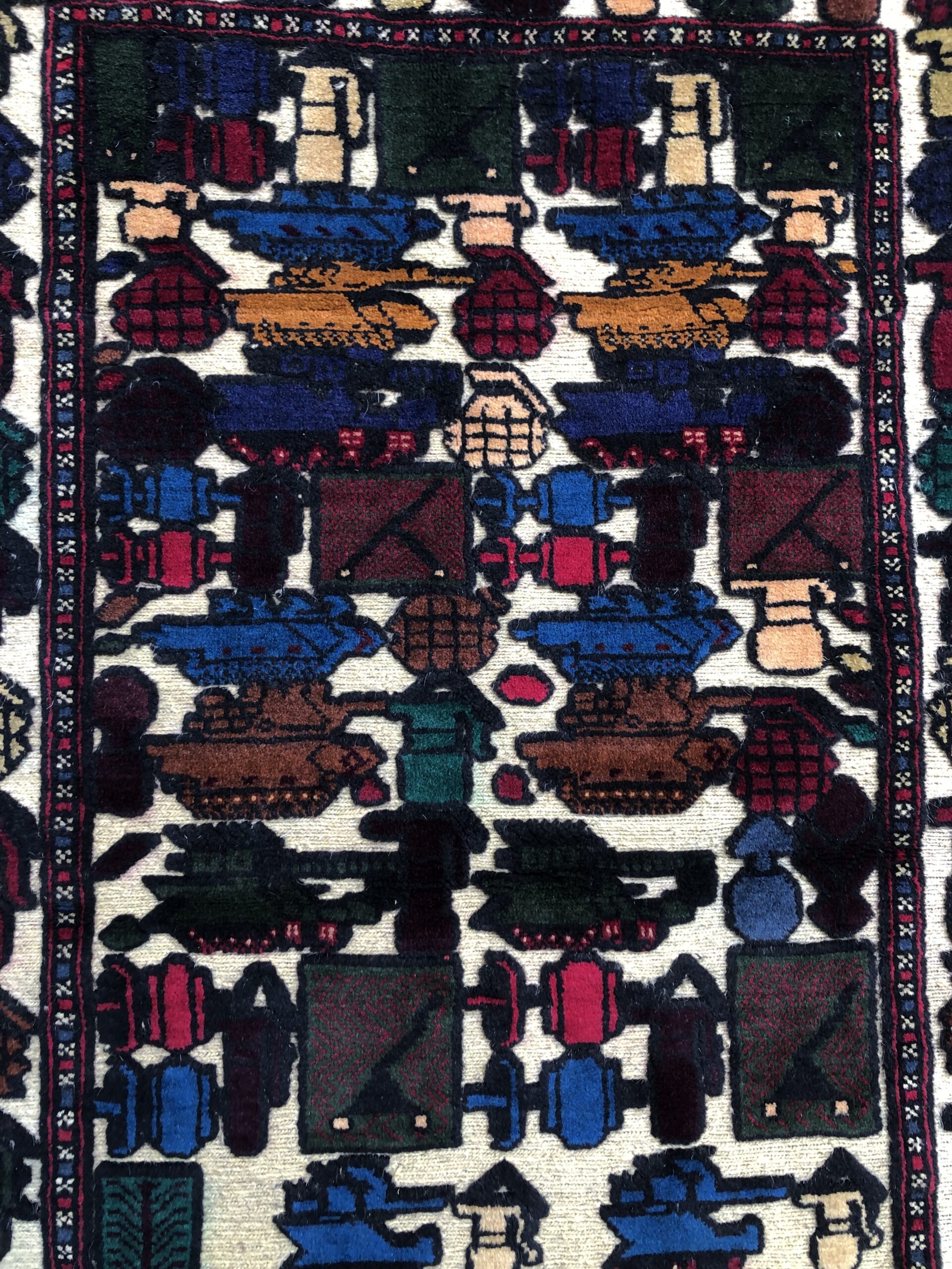 Hand Made Afghan war Rug, afghan ak47 and weapons war rugs Size 155 cm x 93 cm - Image 2