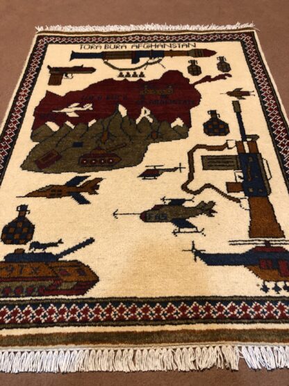 rug no 1 Hand Made Afghan war Rug , 9/11 world trade center war rugs with weapons Size60  cm x 80 cm - Image 2