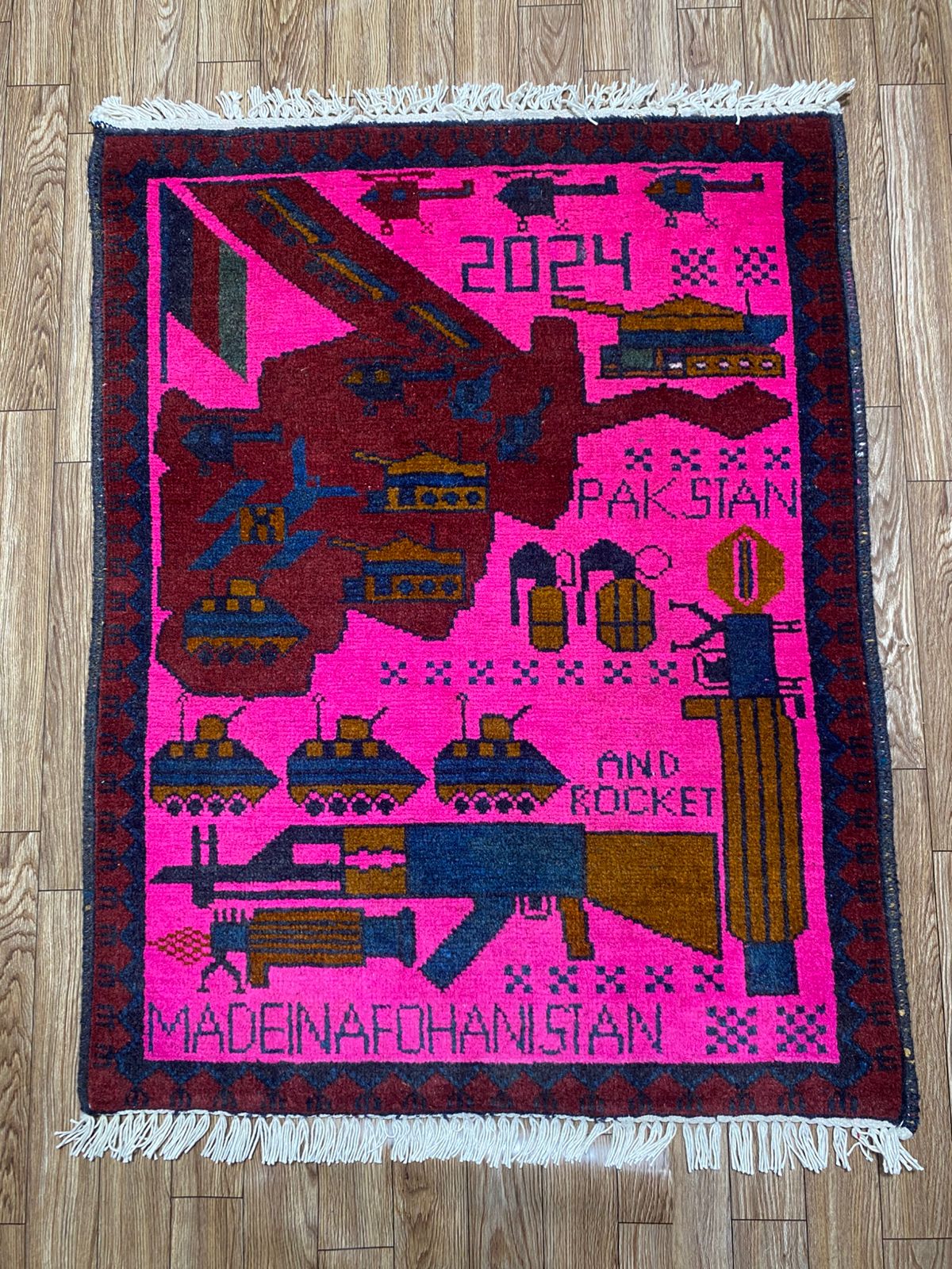 rug no 179 Hand Made Afghan war Rug , afghanistan map war rugs Size 60  cm x 80 cm