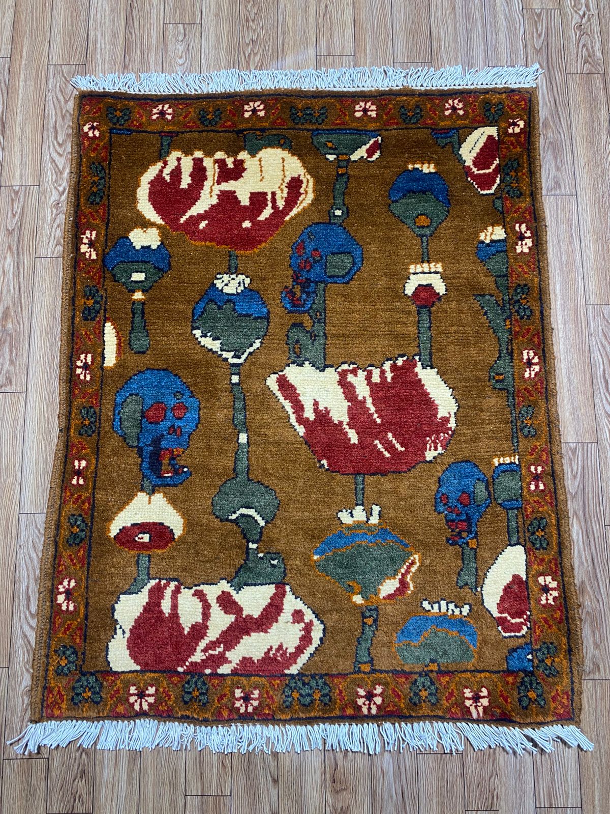rug no  Hand Made Afghan war Rug , opium motif war rugs with weapons Size 60  cm x 80 cm