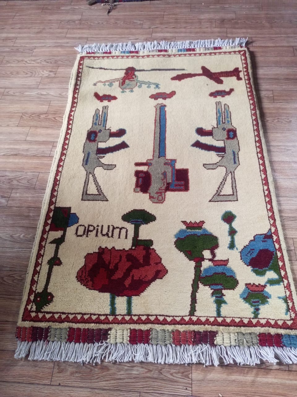 no 51 Hand Made Afghanistan rug ak 47, afghan war rugs, Size 60 cm x 80