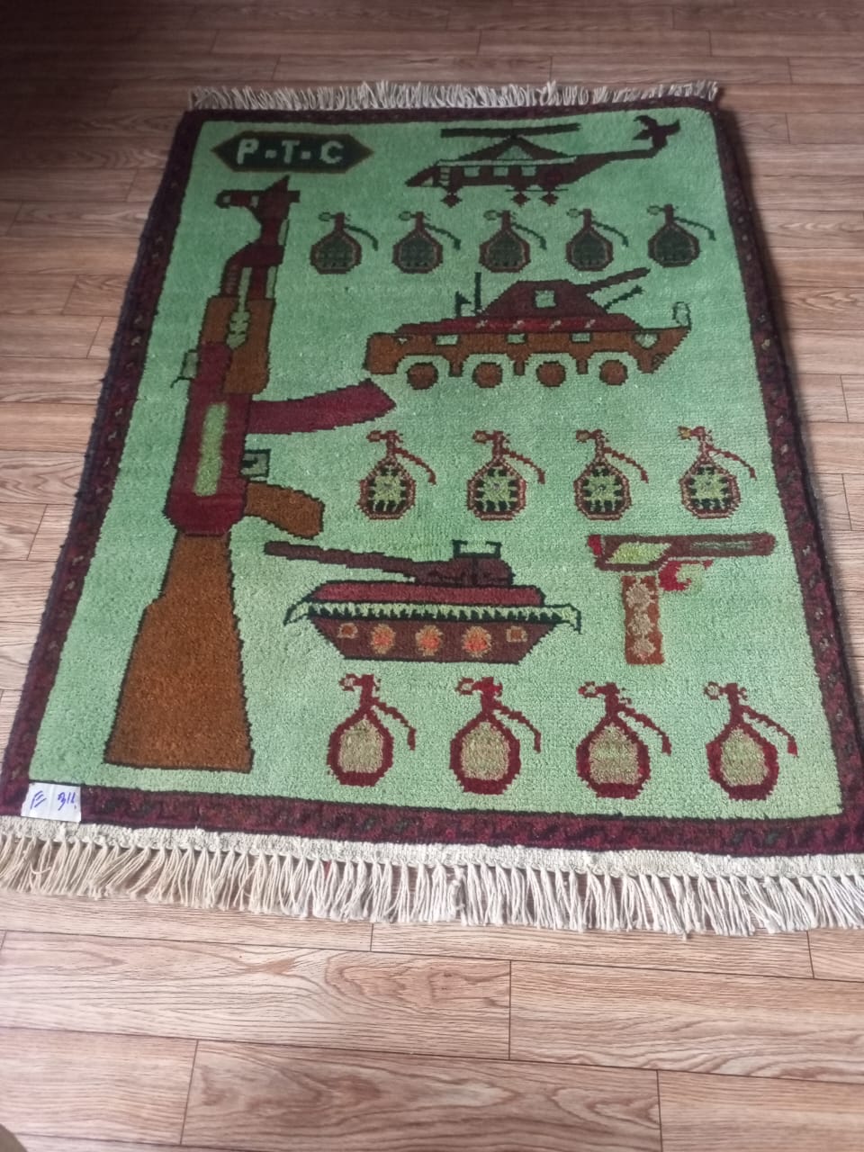 no 55 Hand Made Afghanistan rug ak 47, afghan war rugs, Size 60 cm x 80