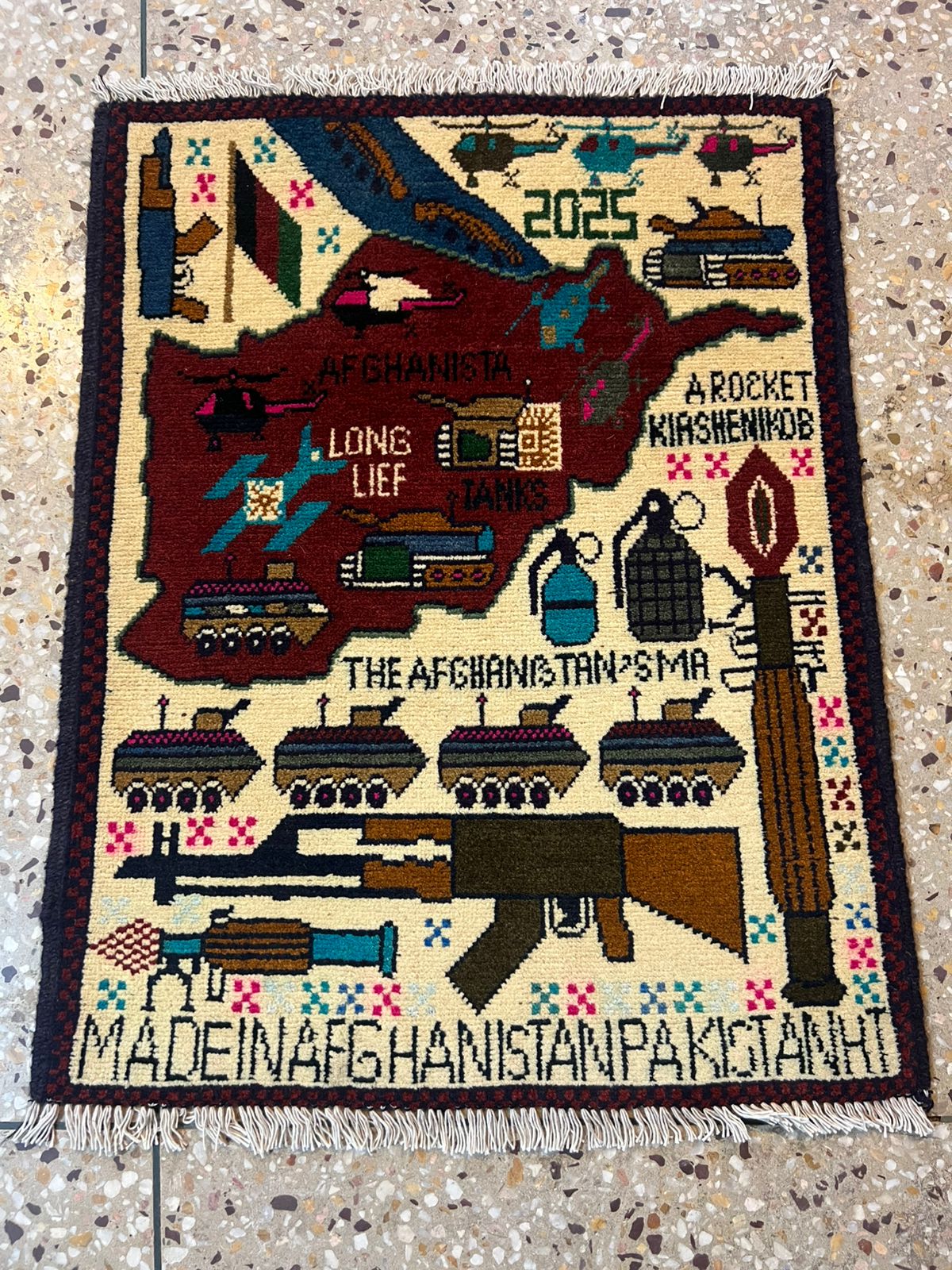 no 7 Hand Made Afghanistan rug ak 47, afghan war rugs, Size 60 cm x 80 cm